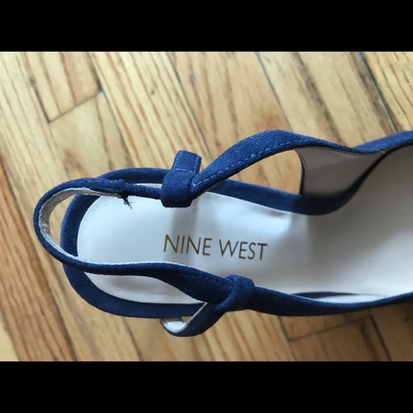 Used once beautiful leather heels size 8 from Nine West - Picture 4 of 4